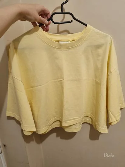 Novo! Divna GINA TRICOT majica