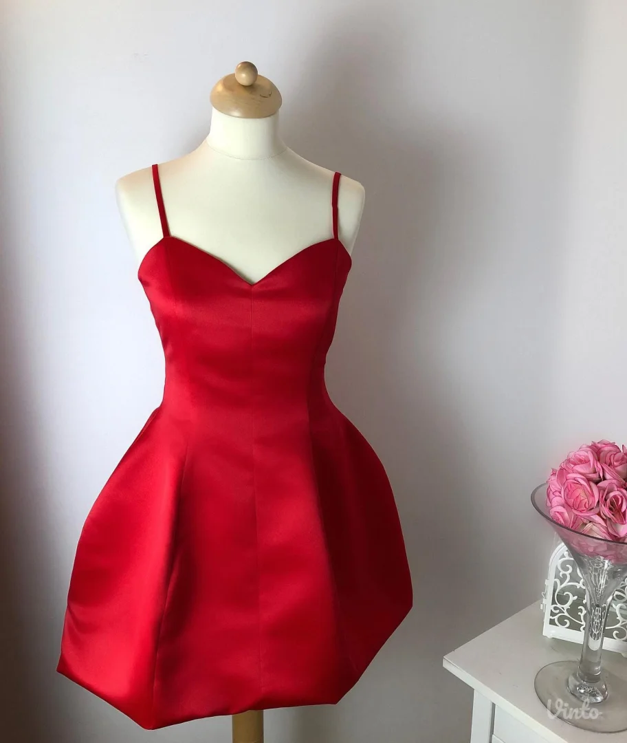 Blondy crvena haljina