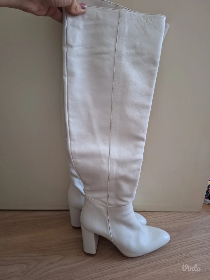 Zara kožne čizme 37