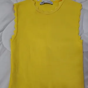 Zara knit majica