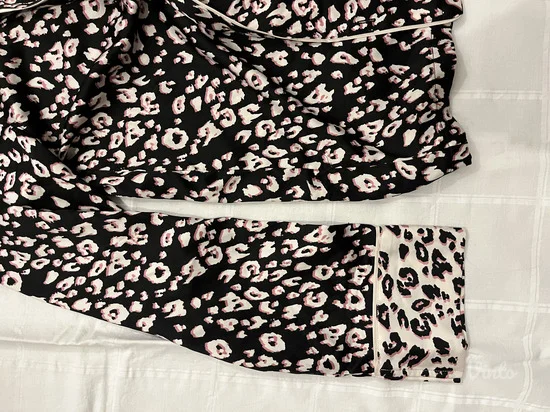 Victoria Secret pidzama - Nova sa etiketom