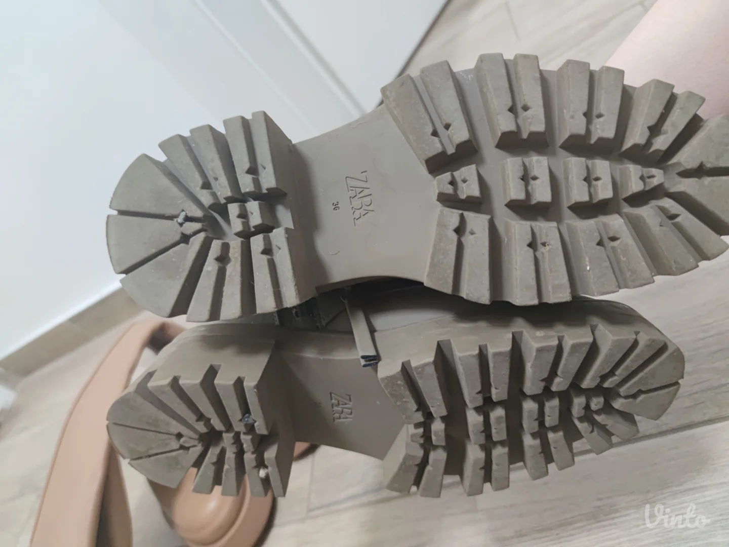 3 para čizama Zara i Pull&Bear