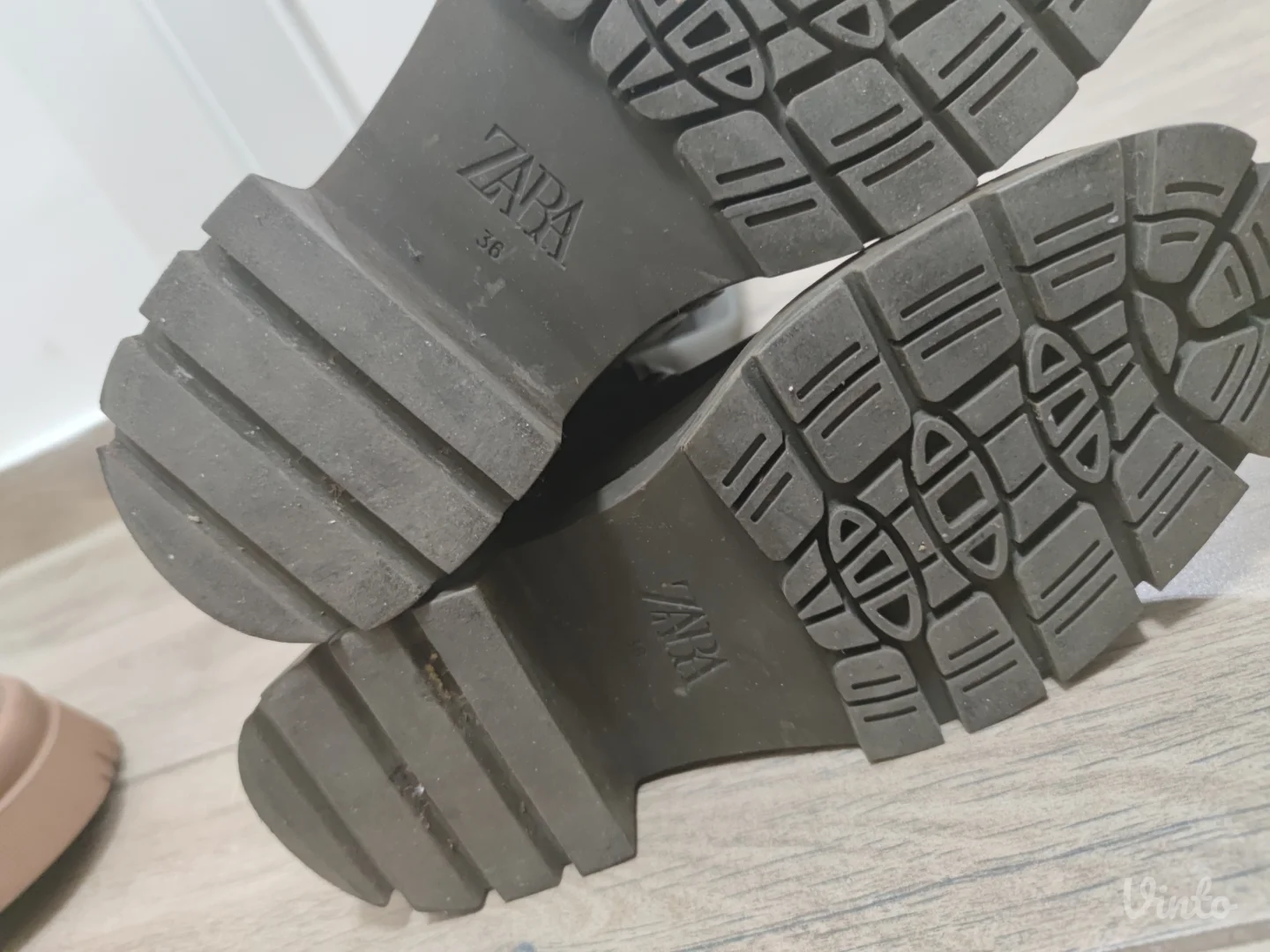 3 para čizama Zara i Pull&Bear