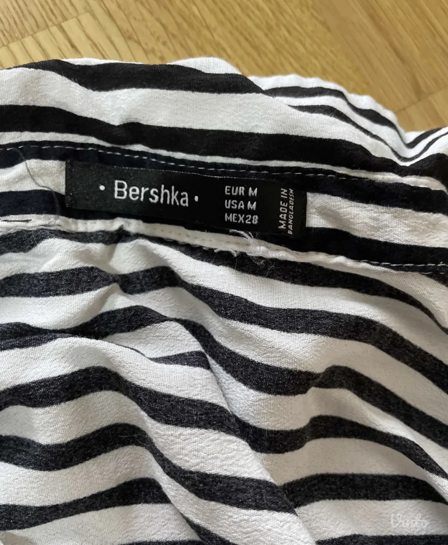 Bershka košulja