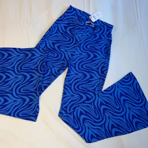 Plave zvoncare na pruge – SINSEY