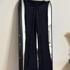 Pantalone - Bershka