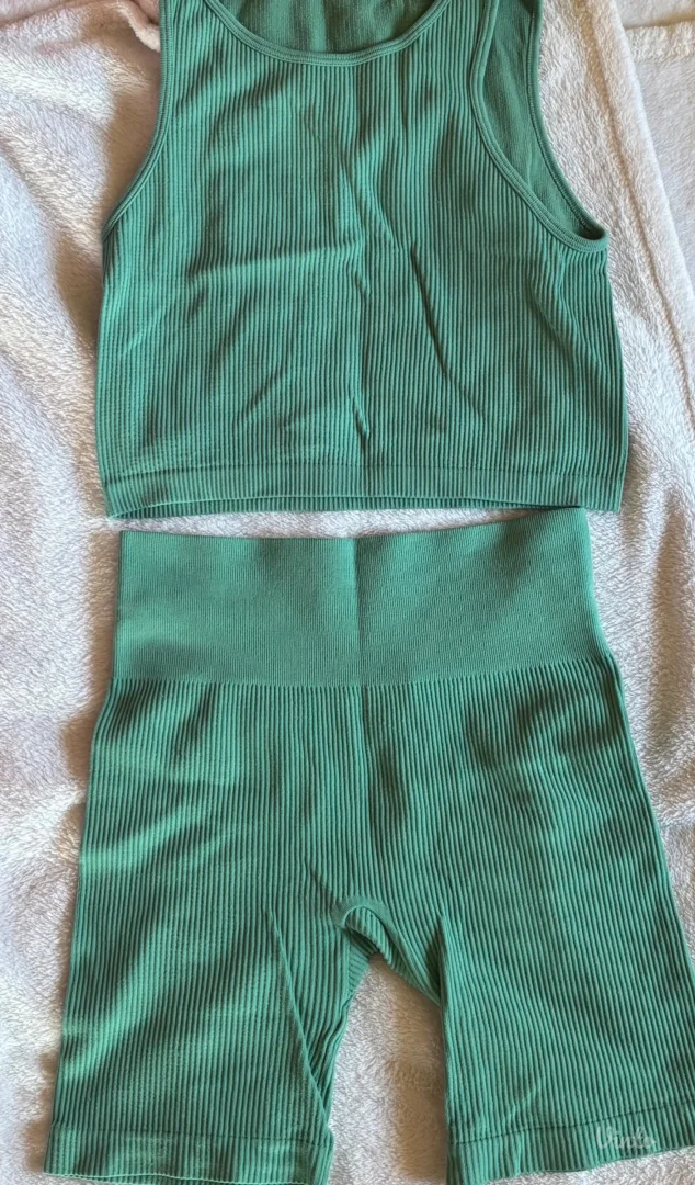 Pull&bear-komplet za treniranje