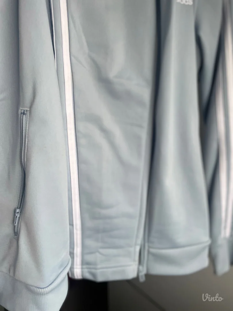 Adidas original trenerka veličina S