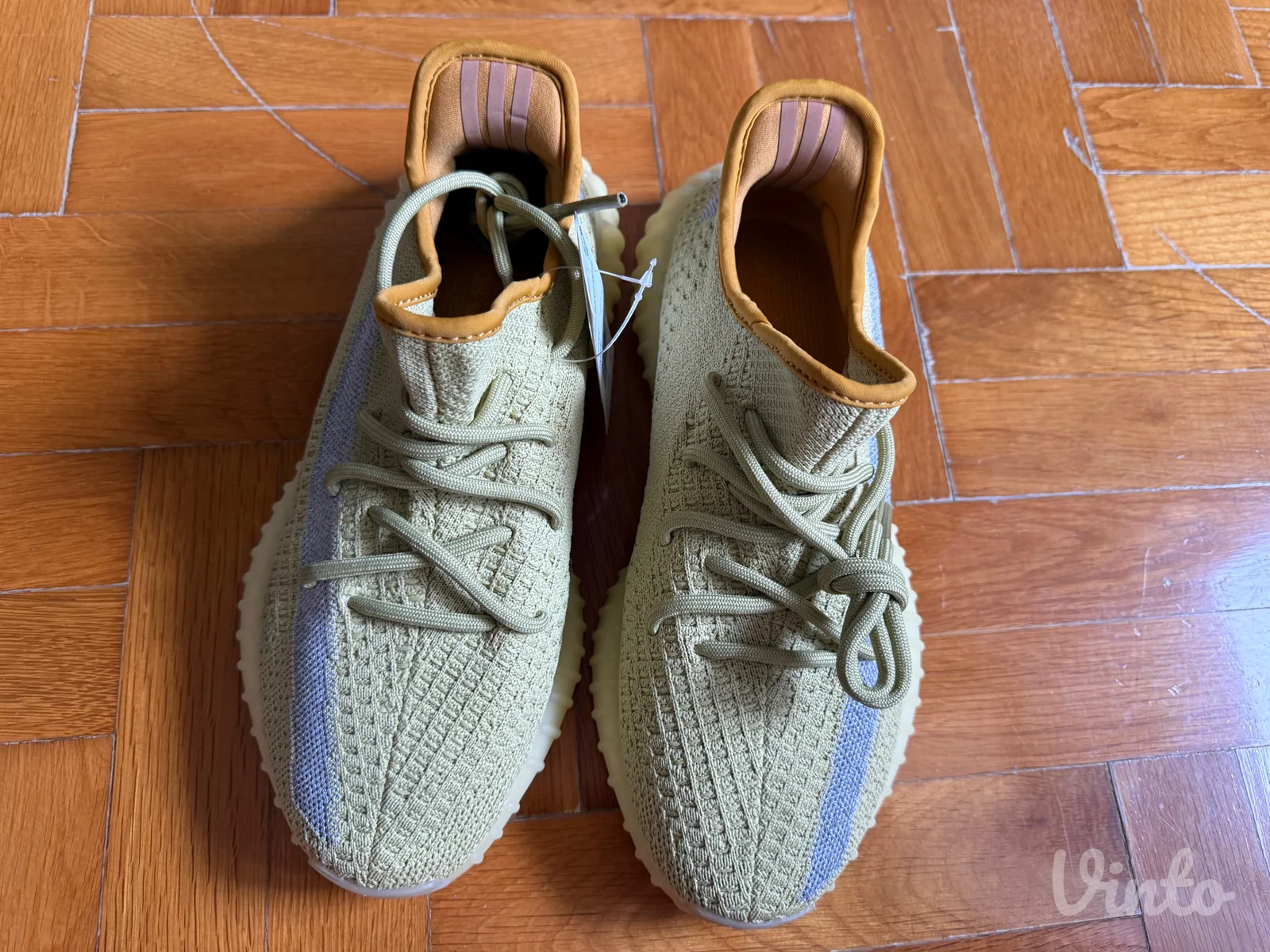 Adidas yeezy 350 patike (38 i 40.5) - Akcija na stanju