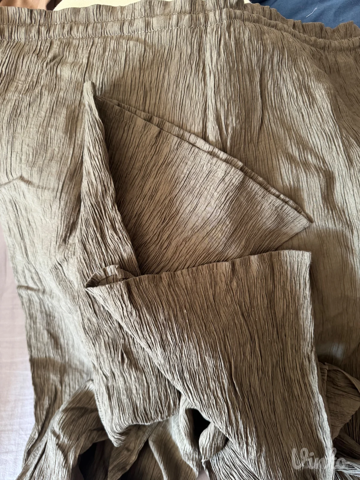 Zara zelene pantalone