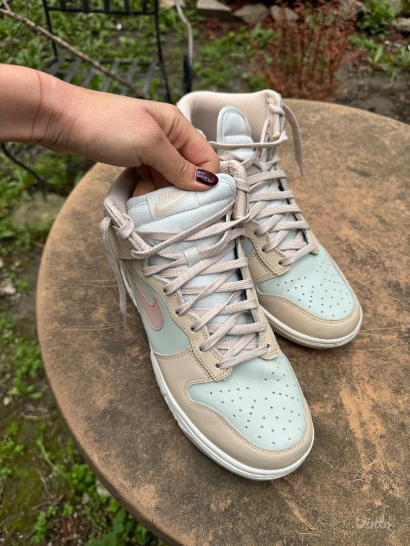 Nike Dunk High patike