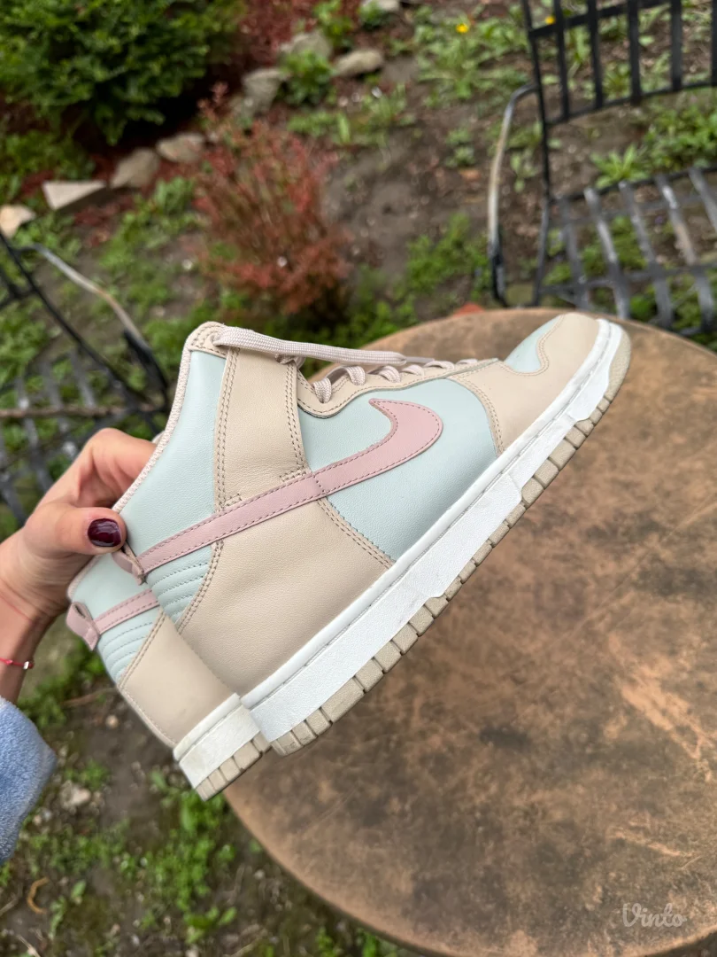 Nike Dunk High patike