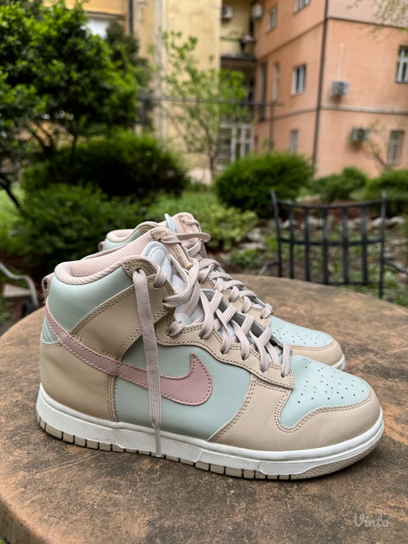 Nike Dunk High patike