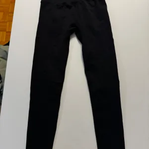 Helanke za trening 4kom.