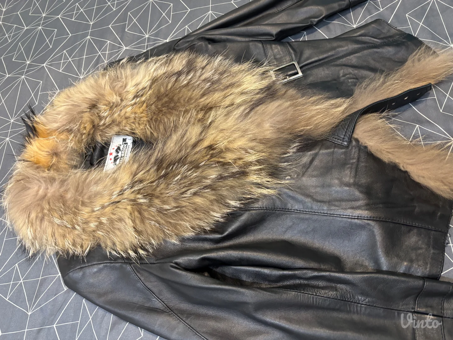 Kožna jakna sa krznom