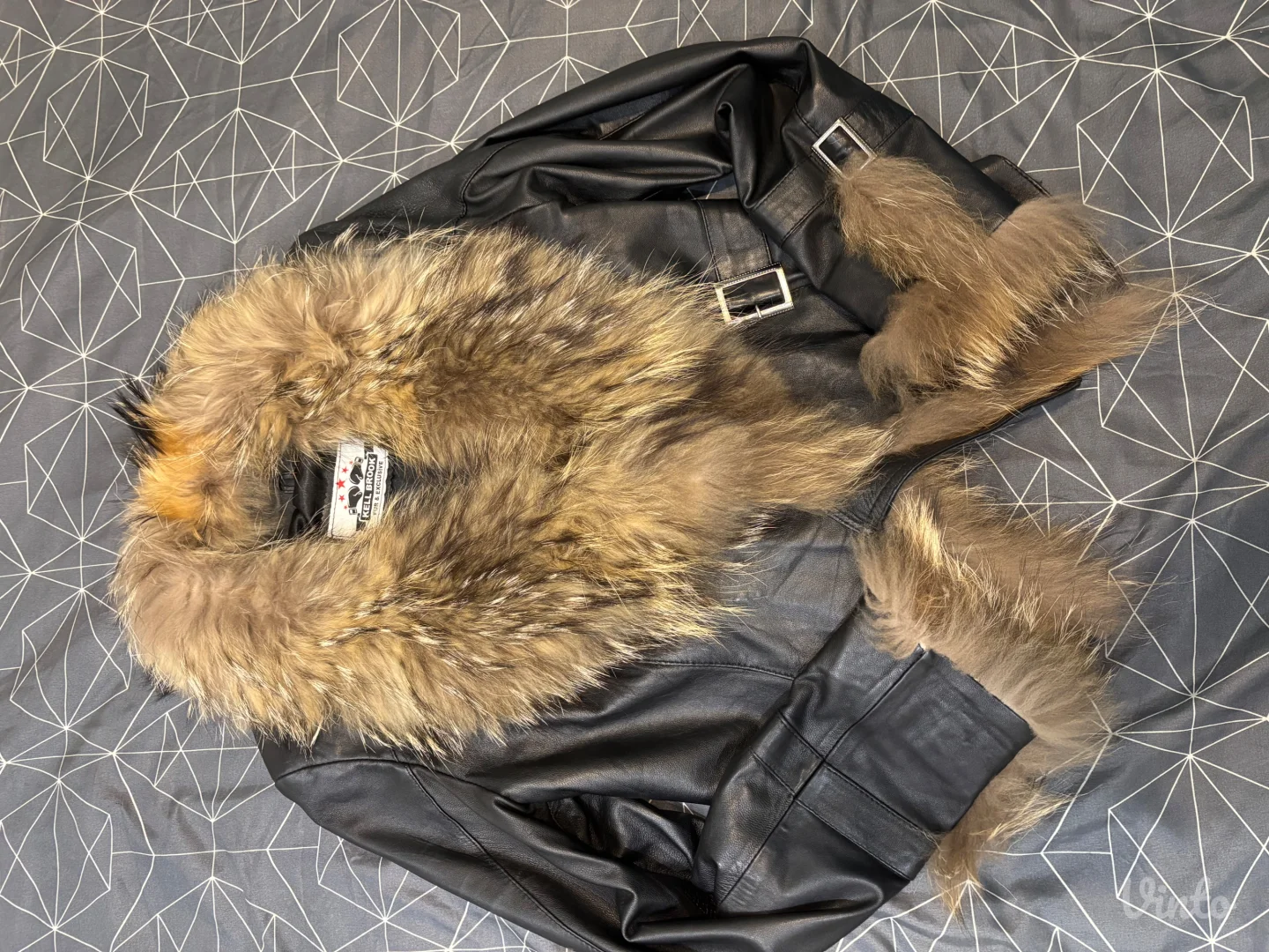 Kožna jakna sa krznom