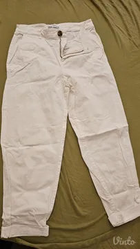 Zara bele pantalone