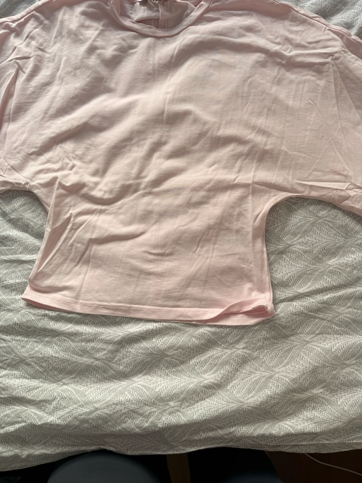 Nezno roze bluza