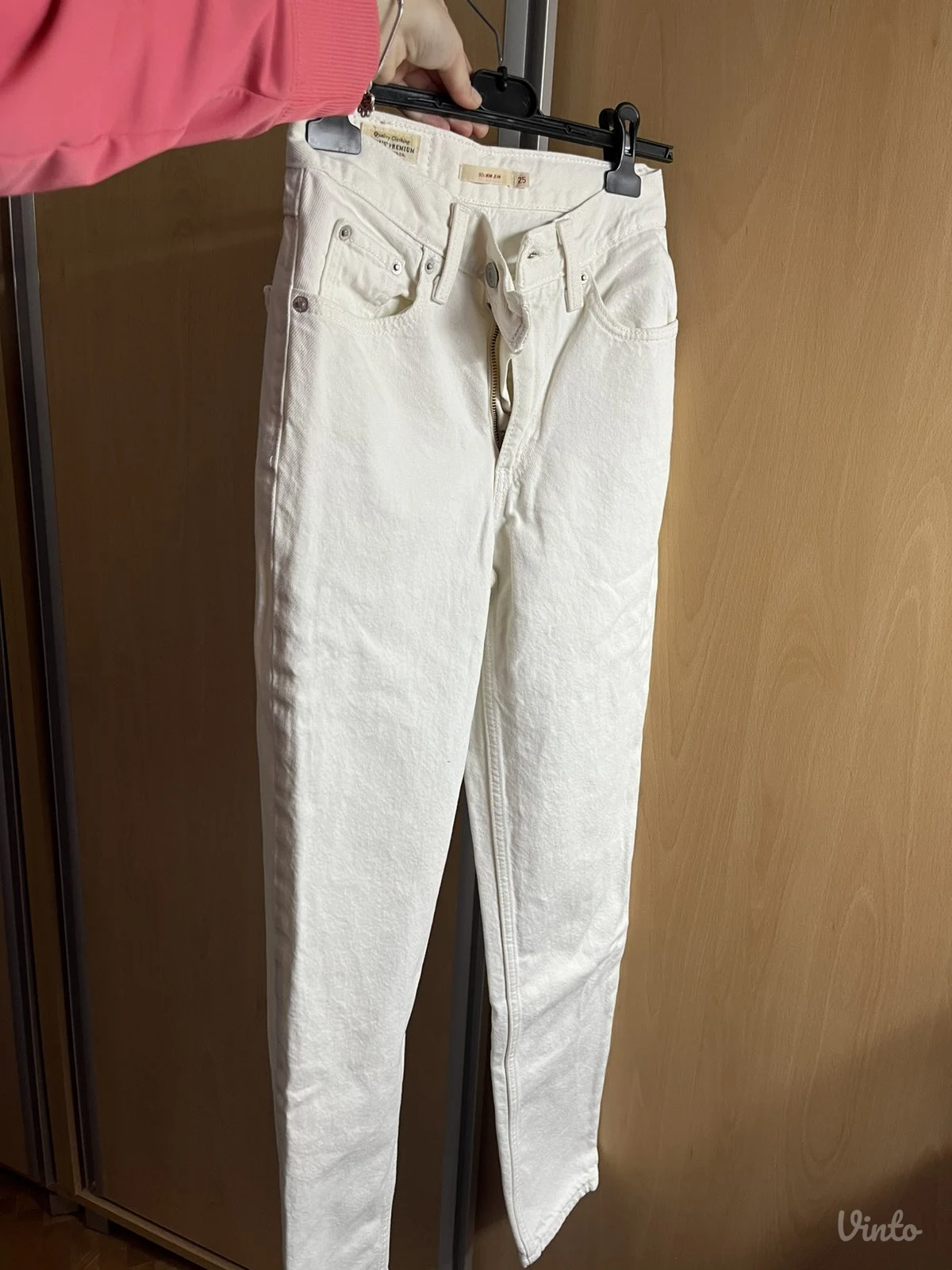 Levis bele zenske farmerke