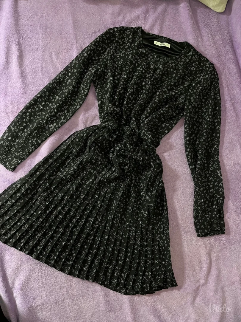 Zara, Mango haljinica