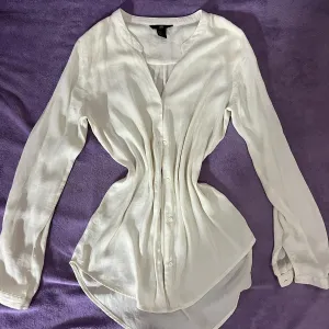 Mango, H&M bela kosuljica