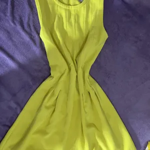 H&M letnja haljinica
