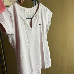 Nike Dri-fit zenska majica