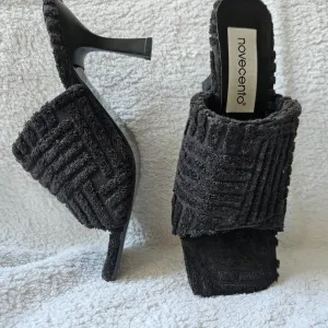 Nove ženske papuče