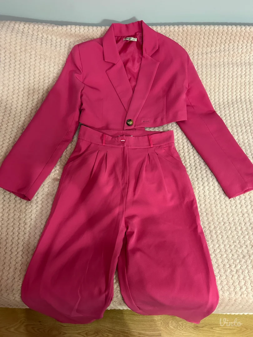 komplet sako i pantalone