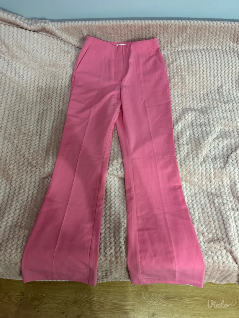 Roze pantalone