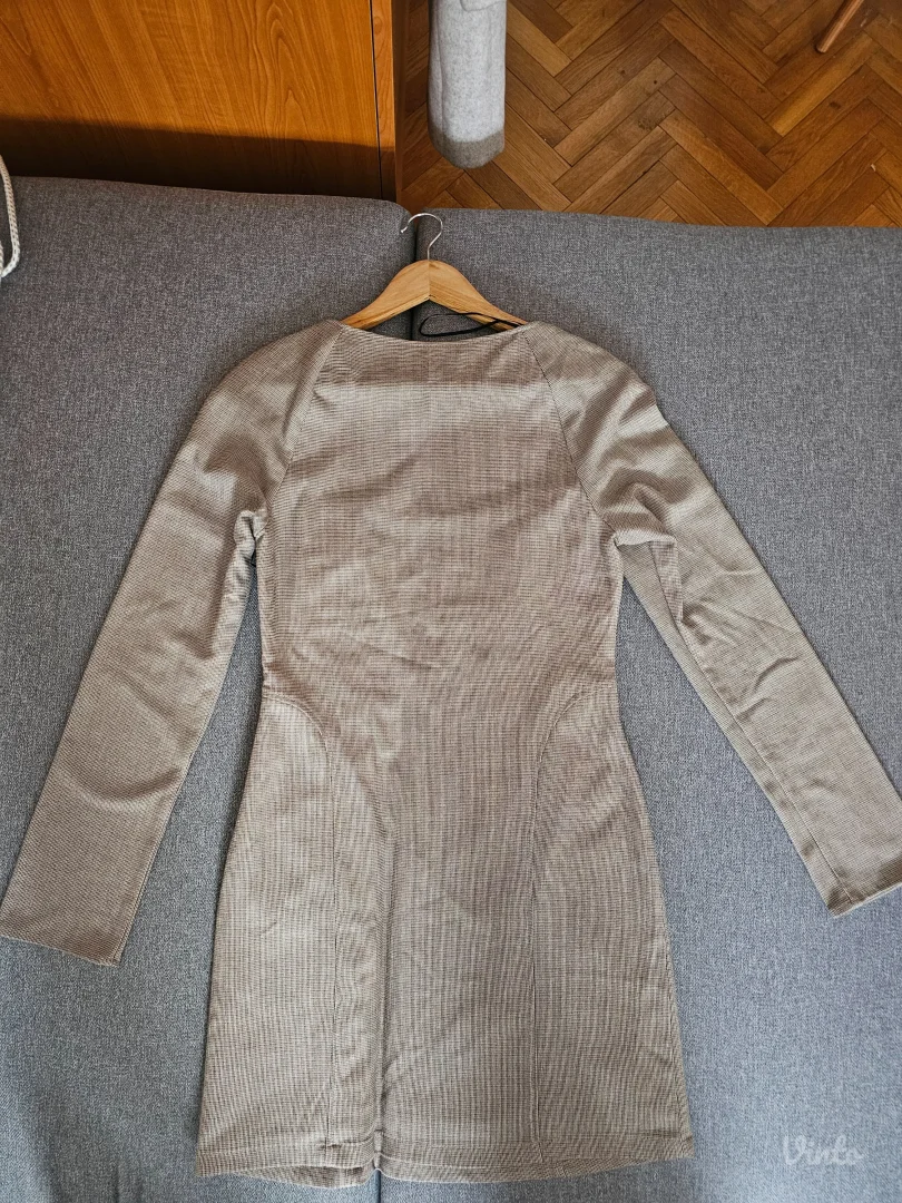 NOVO Prelepa ZARA haljinica