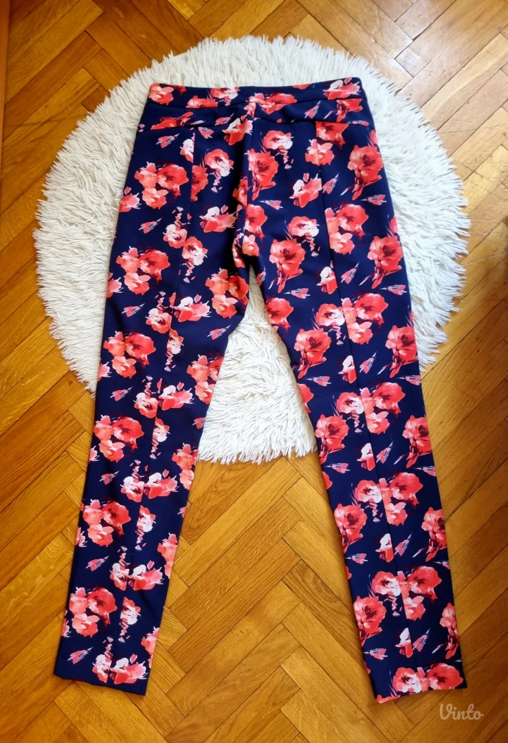 NOVO Prelepe ORSAY pantalone