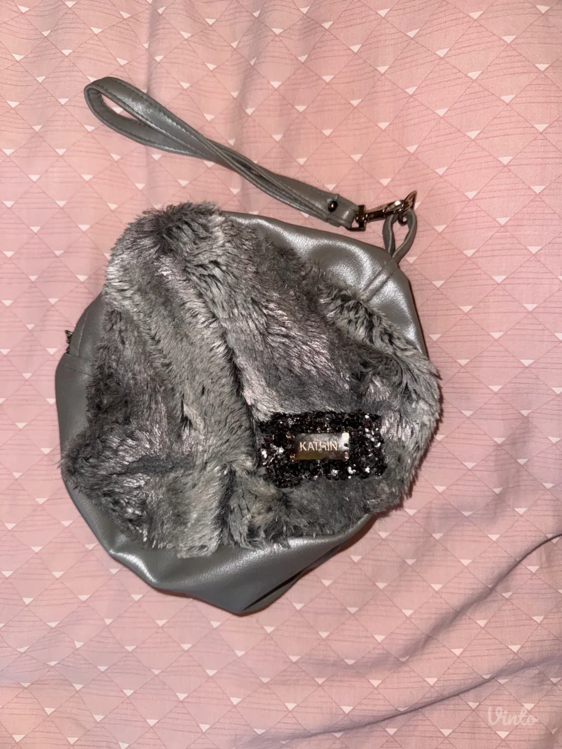 Katrin torbica/neseser