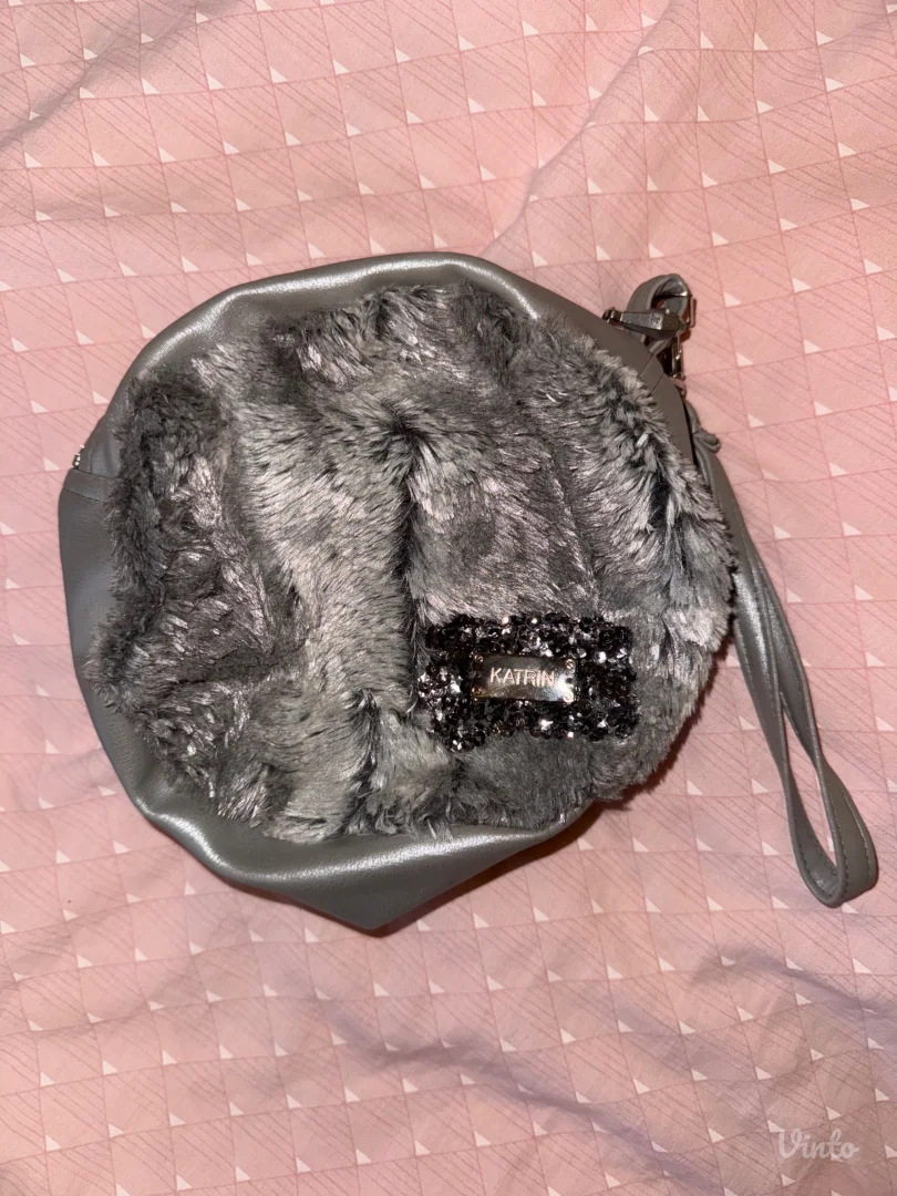 Katrin torbica/neseser