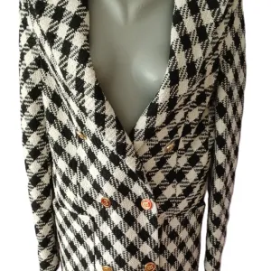 Elegantan sako za dame