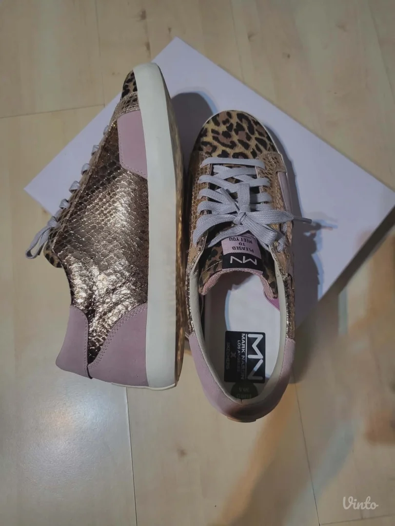 Skechers by mark Nason