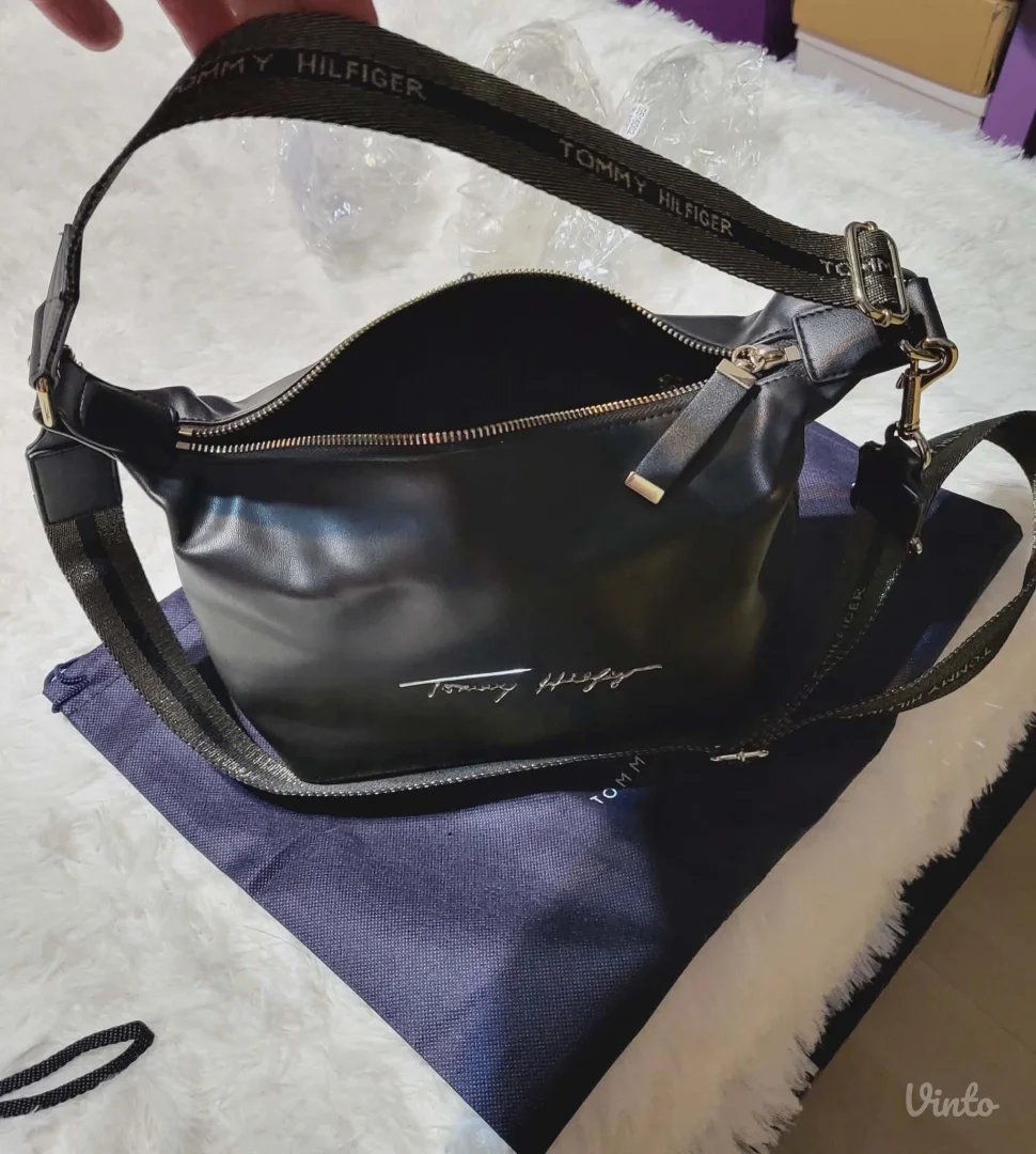 Tommy Hilfiger torba