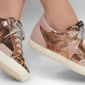 Skechers by mark Nason