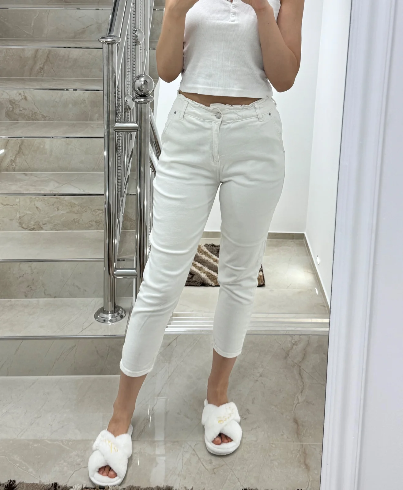 Bele pantalone