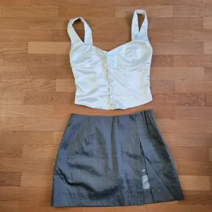 Satenska bershka majica i suknja-sorc