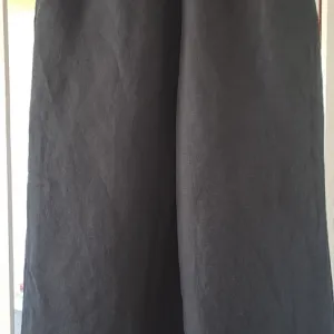 Lanene pantalone do gležnjeva