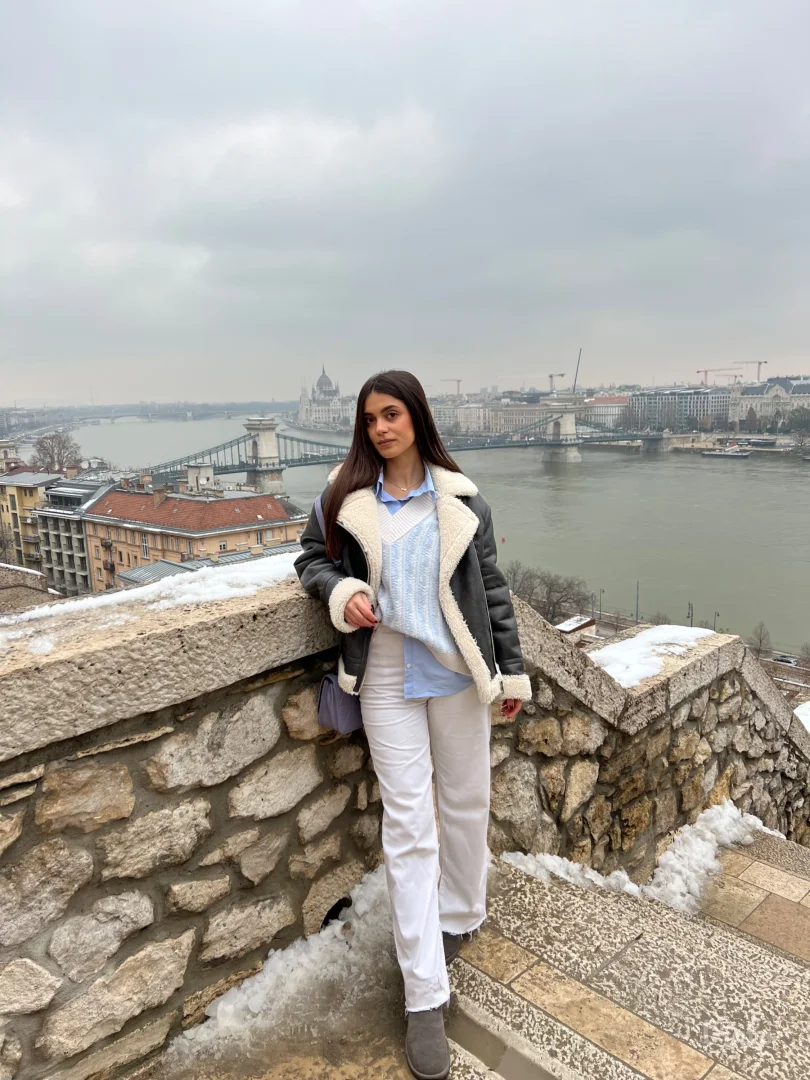 Bershka jakna sa krznom