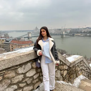 Bershka jakna sa krznom