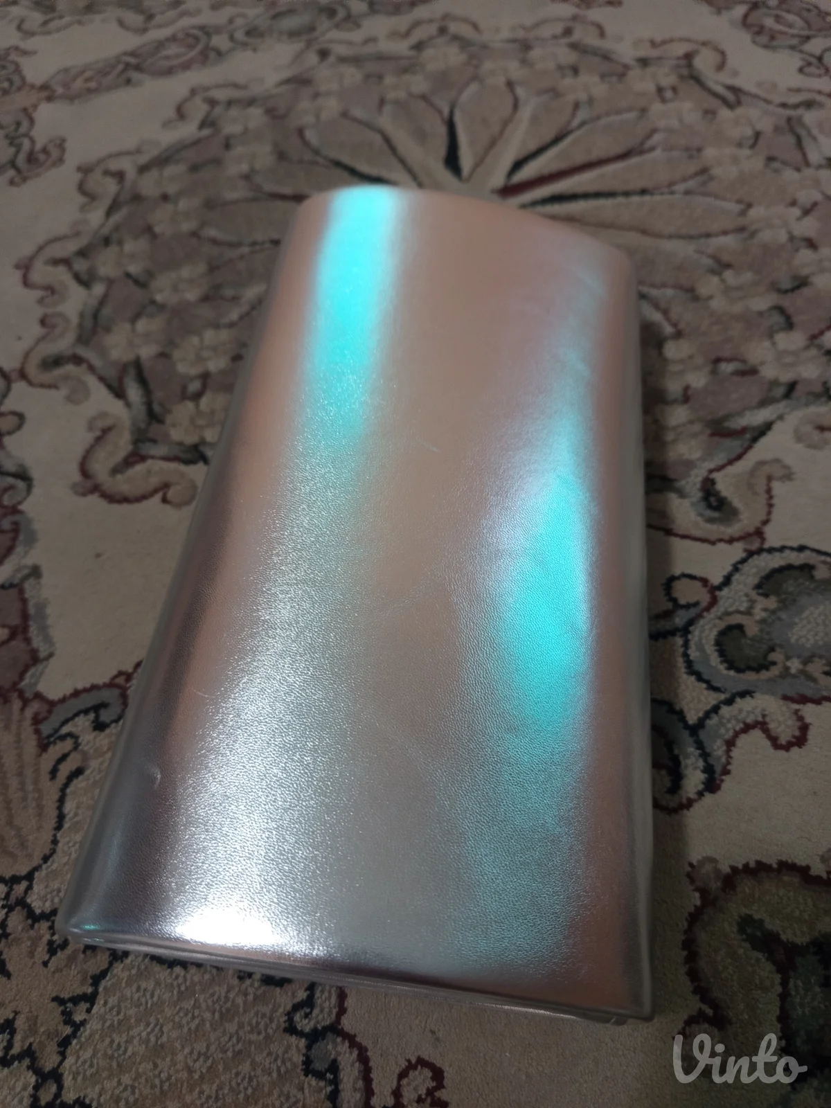 Clutch torbica Tamaris srebrna elegantna