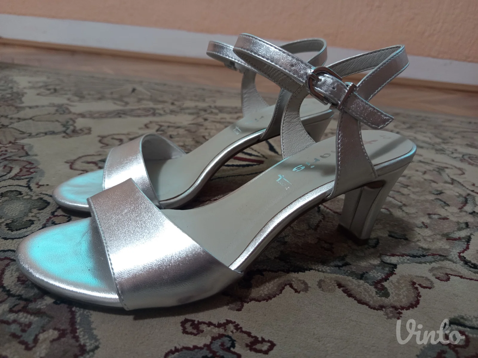 Tamaris Sandale Srebrne br.40