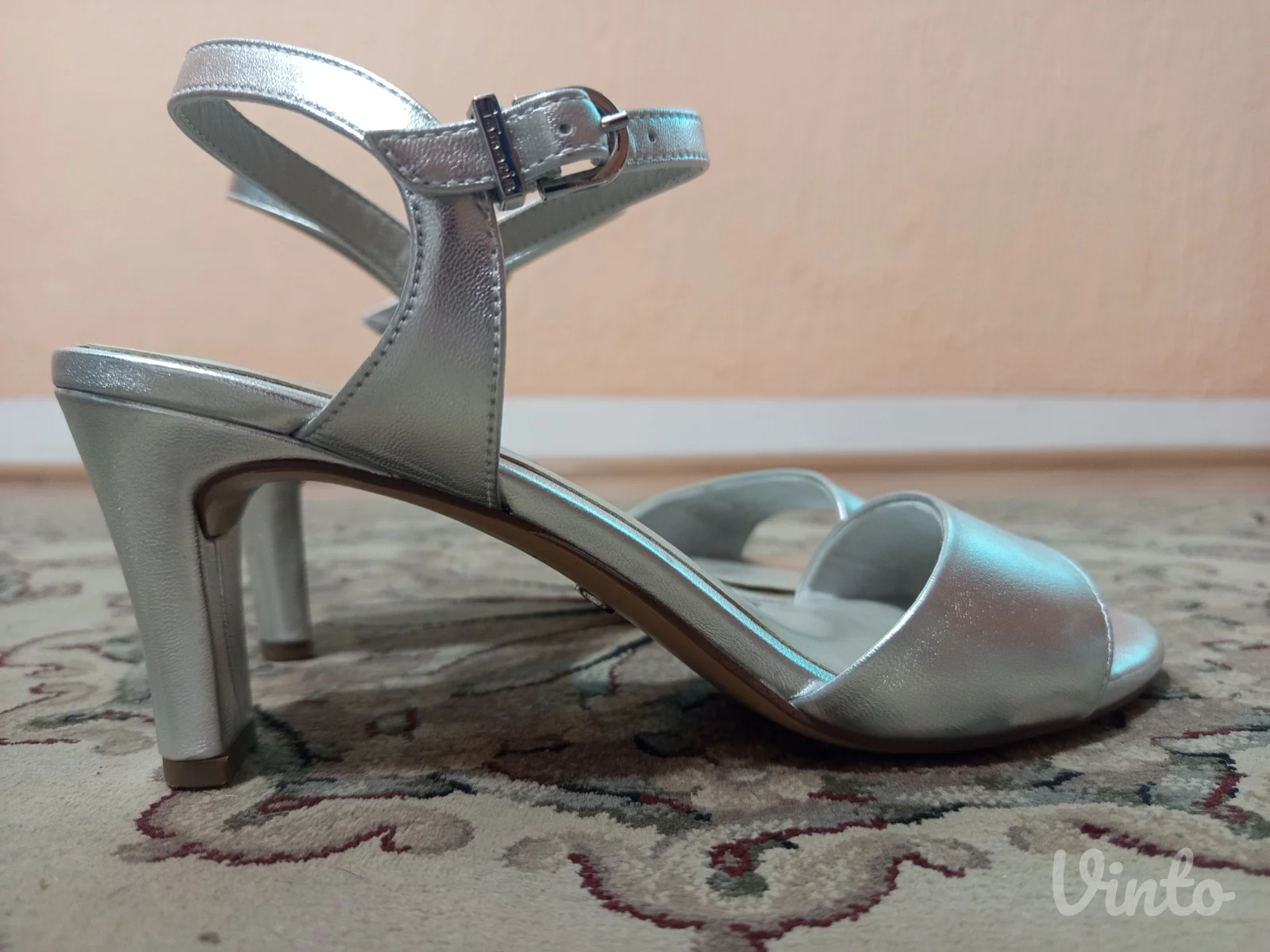 Tamaris Sandale Srebrne br.40