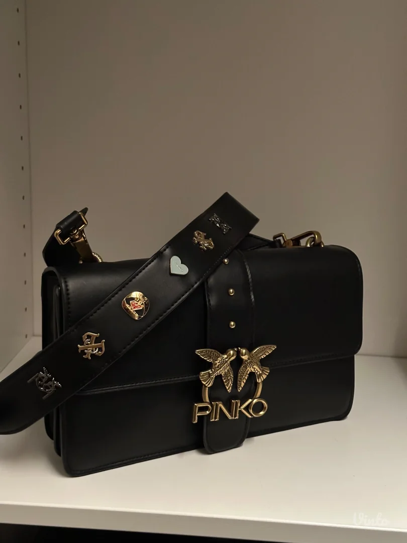 Pinko torbica top stanje