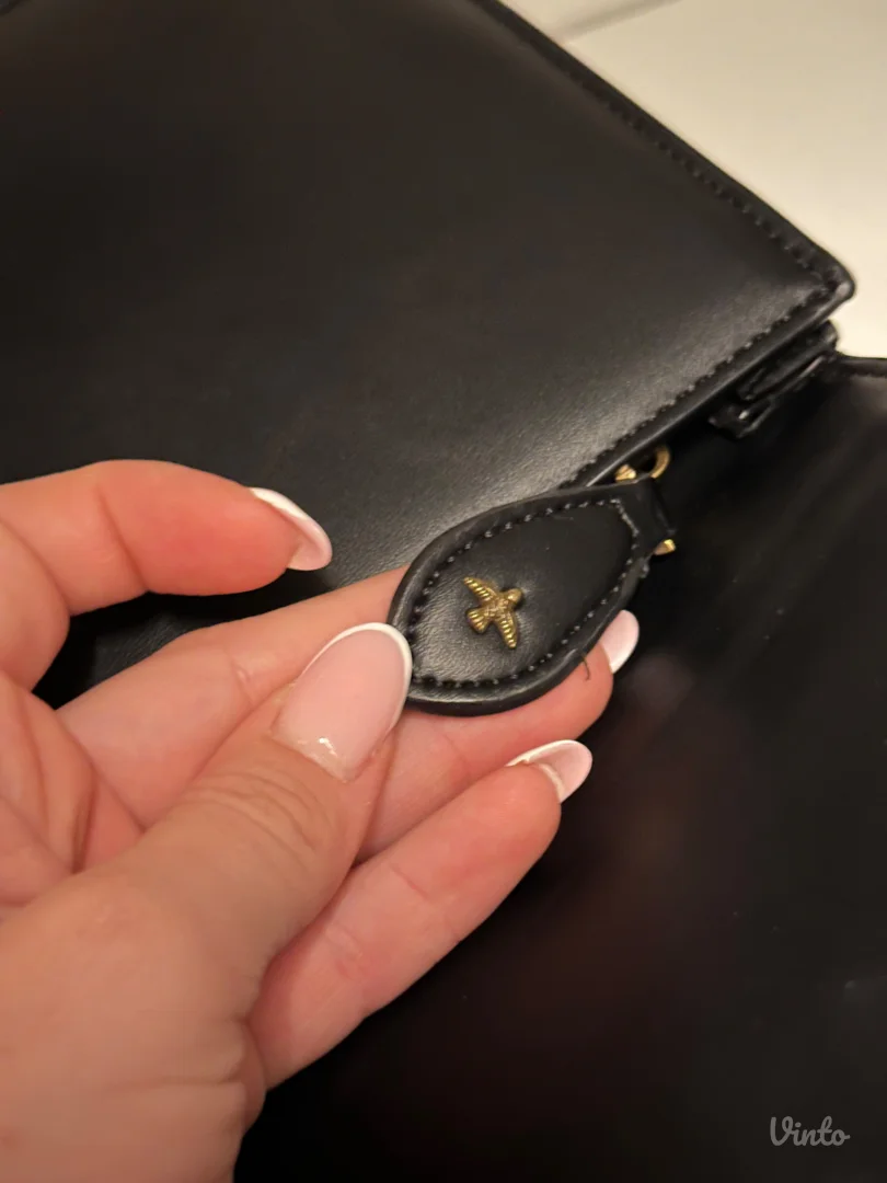 Pinko torbica top stanje