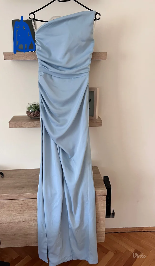 DIZAJNERAKA duga haljina