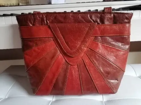 Torba iz Tunisa od pečene kamilje kože kao nova